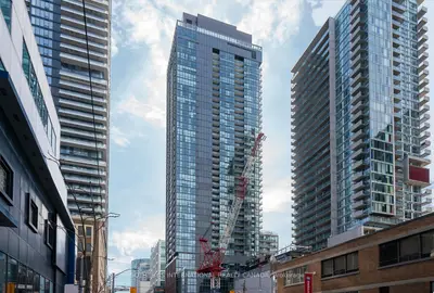 88 Blue Jays Way 3303, Toronto, On M5v 0l7