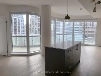 88 Cumberland Street 902, Toronto, On M5r 0c8