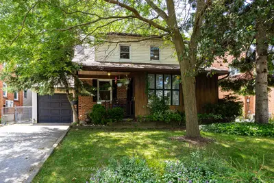 39 Cadillac Avenue, Toronto, On M3h 1s3