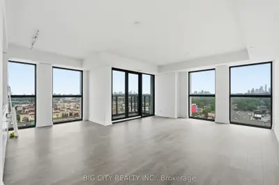 25 Frederick Todd Way 1302, Toronto, On M4g 0c9