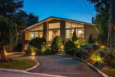 6 Denmark Crescent, Toronto, On M2r 1j4