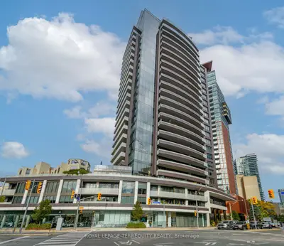 Condo Apartment in Toronto