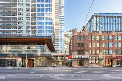 19 Bathurst Street 1007, Toronto, On M5v 0n2