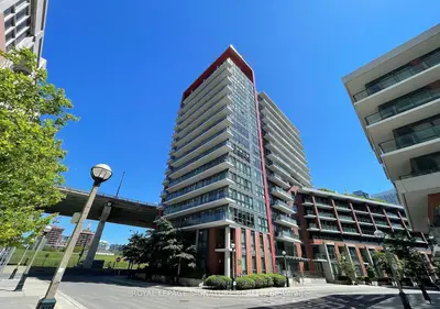 Condo Apartment in Toronto
