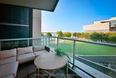 Condo Apartment in Toronto