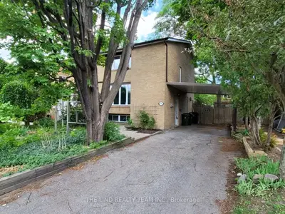 Semi-Detached in Toronto