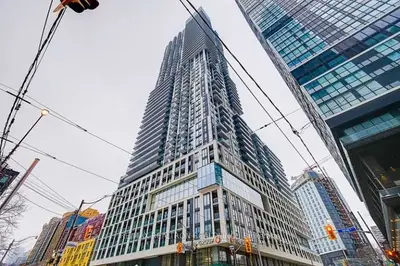 Condo Apartment in Toronto