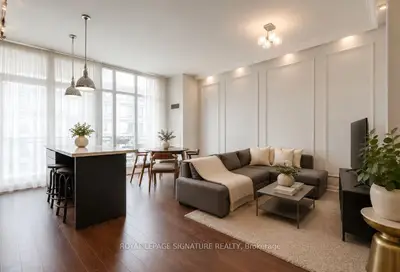 Condo Apartment in Toronto
