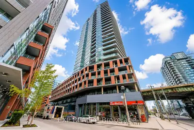 Condo Apartment in Toronto