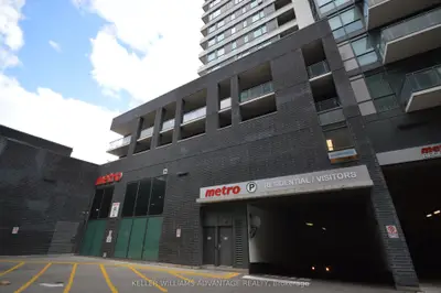 20 Minowan Miikan Lane 610, Toronto, On M6j 0e5