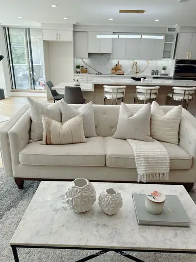 85 Skymark Drive 302, Toronto, On M2h 3p2