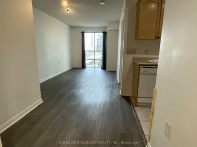 26 Olive Avenue 708, Toronto, On M2n 7g7
