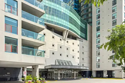 77 Harbour Square 504, Toronto, On M5j 2s2