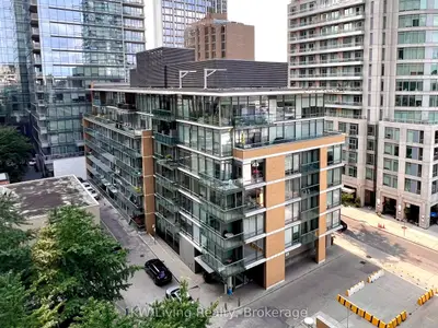 Condo Apartment in Toronto