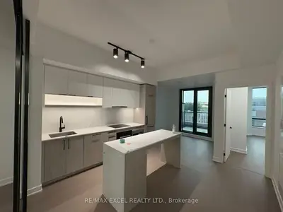 89 Montclair Avenue 817, Toronto, On M5p 0b1