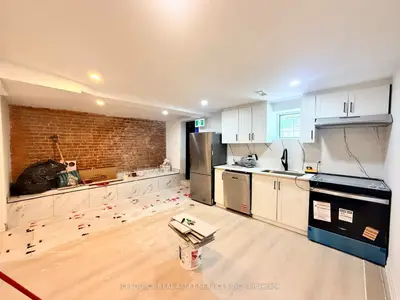 36 Brunswick Avenue 6, Toronto, On M5s 2l7
