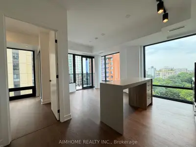 91 Montclair Avenue 1606, Toronto, On M5p 0b1