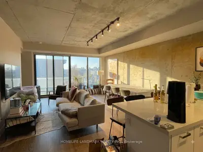 Condo Apartment in Toronto