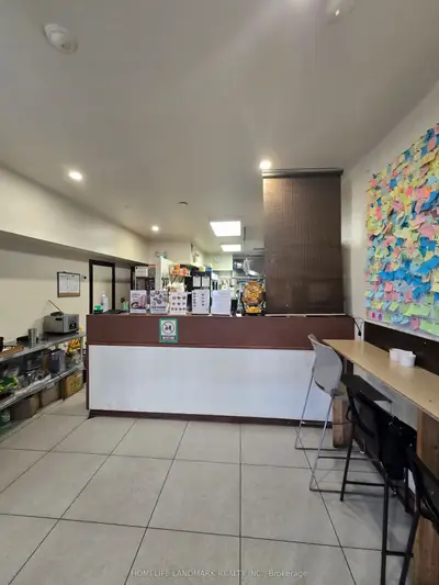 793 Bathurst Street, Toronto, On M5s 1z5