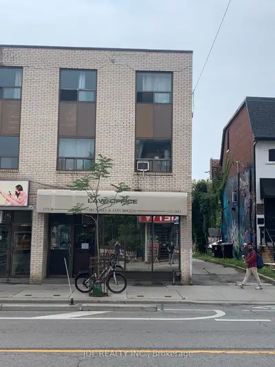 1071-b Bloor Street W, Toronto, On M6h 1m5