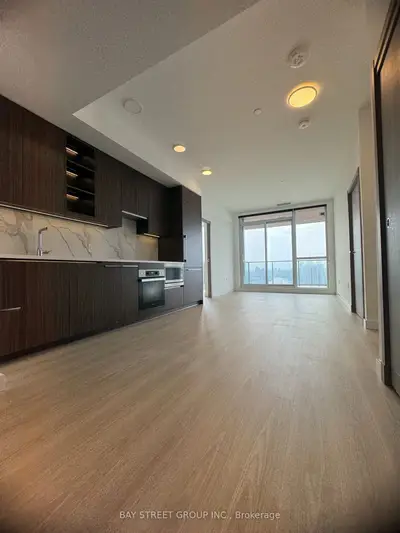 27 Mcmahon Drive 3305, Toronto, On M2k 0j2