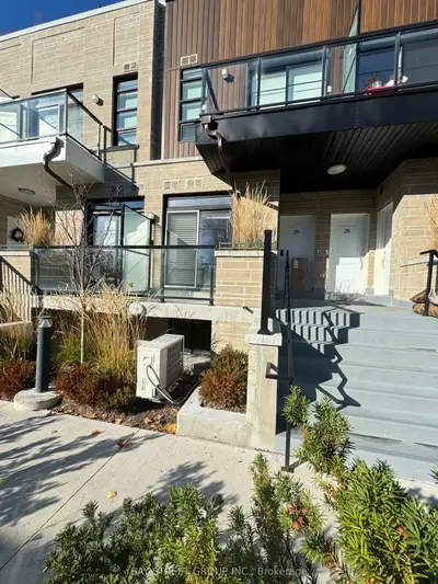 57 Finch Avenue W 30, Toronto, On M2n 0k9