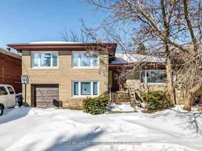 14 Frontenac Avenue, Toronto, On M5n 1z5