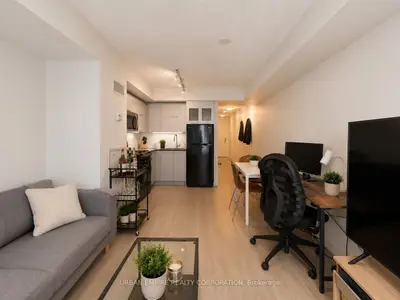 126 Simcoe Street 408, Toronto, On M5h 4e6