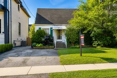 Detached in Toronto