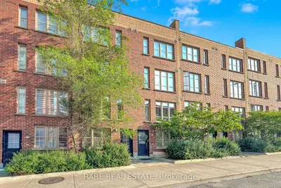 21 Ruttan Street 140, Toronto, On M6p 0a1