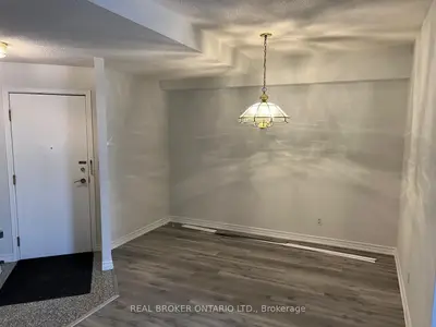 152 St Patrick Street 1107, Toronto, On M5t 3j9