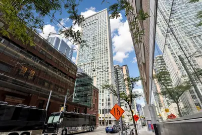 210 Victoria Street 4106, Toronto, On M5b 2r3