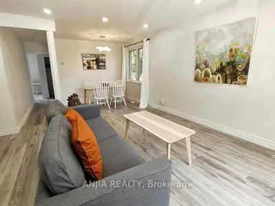 Triplex in Toronto