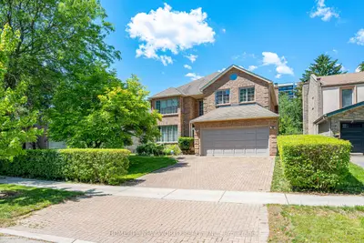 4 Tarbert Road, Toronto, On M2m 2y2