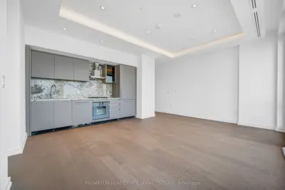 1315 Bay St Street 3302, Toronto, On M5r 2c4