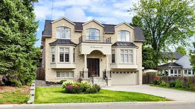 38 Foxwarren Drive, Toronto, On M2k 1l3