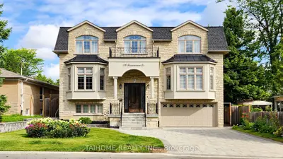 38 Foxwarren Drive, Toronto, On M2k 1l3