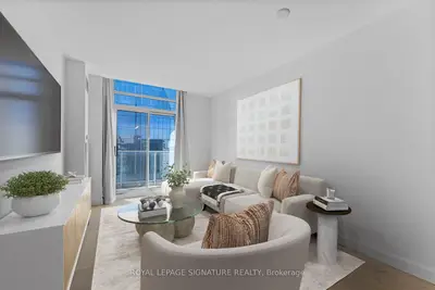 18 Yonge Street Ph11, Toronto, On M5e 1z8