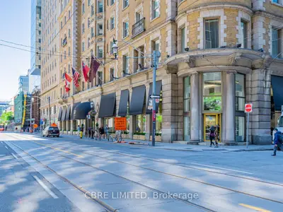 37 King Street E, Toronto, On M5c 1e9