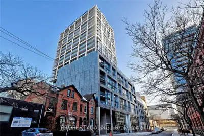 Condo Apartment in Toronto