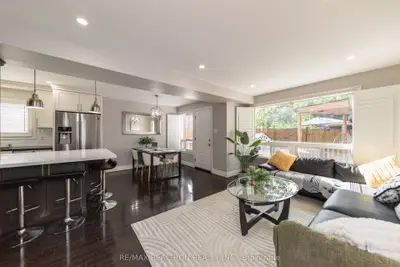Duplex in Toronto