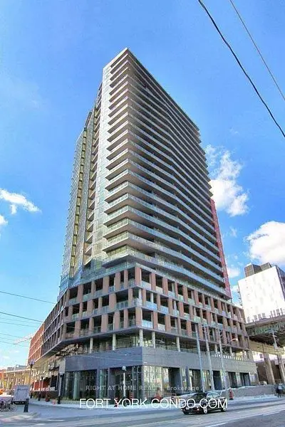 Condo Apartment in Toronto