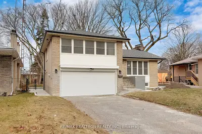 6 Deering Crescent, Toronto, On M2m 2a3