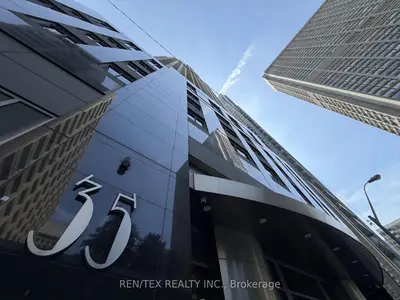 35 Balmuto Street Ph01, Toronto, On M4y 0a3