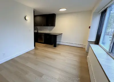 420 Eglinton Avenue E 301, Toronto, On M4p 1l8
