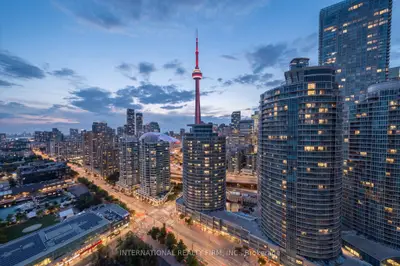 218 Queens Quay W Ph4, Toronto, On M5j 2y6