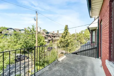 649 Crawford Street N, Toronto, On M6g 3k1