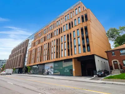1720 Bayview Avenue E Th08, Toronto, On M4g 0e5
