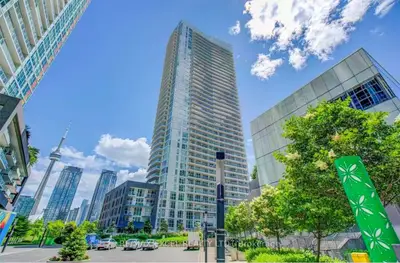 75 Queens Wharf Road 1915, Toronto, On M5v 0j8