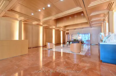 460 Queens Quay W 202e, Toronto, On M5v 2y4